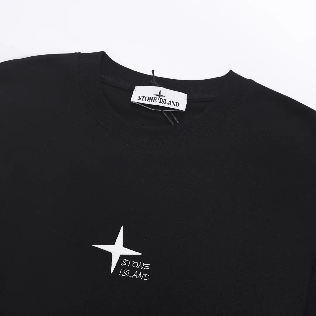 W675#P110💰 [Stone lsland/Stone Island summer new Rome, Milan, Florence city limited version printed pattern short-sleeved T-shirt] ⚠️[Original creation, high control of details] - Made of 260 grams of combed cotton, 32 count double yarn, soft and comfortable to the touch, sweat-absorbent and breathable. - Simple basic and versatile style, original single quality, the first choice for couples. - Made by a large factory, four needles and five threads on the shoulder, neat routing, high quality workmanship. -Same style for men and women, very versatile, one piece for everyone, details are clearly visible. Color: Black White Size: M L